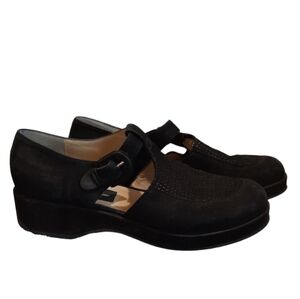 Just Our Shoes Black Mesh Top Buckled Shoes size 7.5